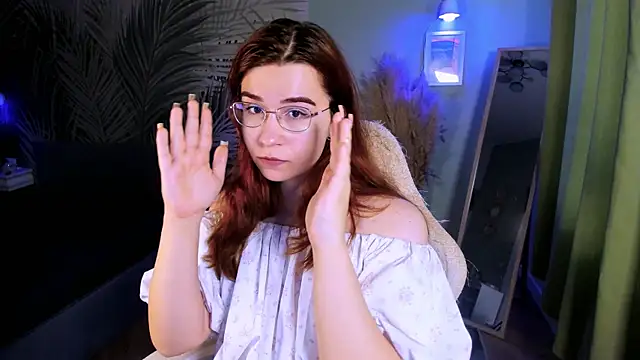 Anncouette  online show from September 27, 6:31 am