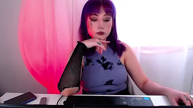 purplewitch online show from February 17, 11:20 am