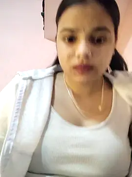 CUTE 09 online show from January 16, 5:58 am