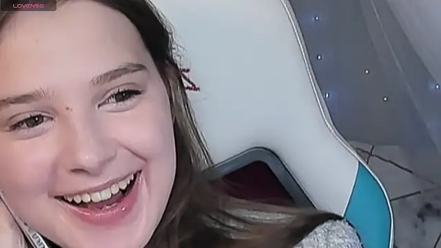 kaisajenner online show from March 15, 4:31 pm