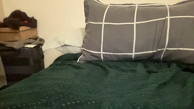 shineofcrazy online show from November 21, 12:23 am