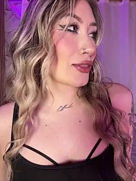 Lally Valencia   online show from May 9, 3:19 am