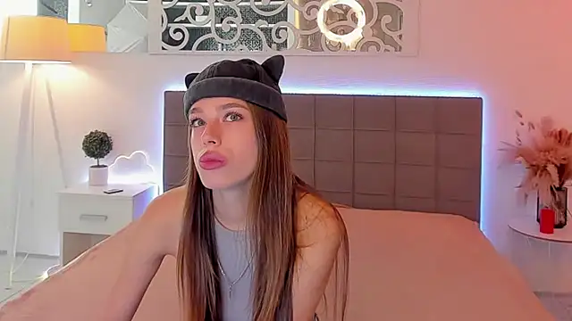 melissacrayzy online show from June 9, 5:29 am