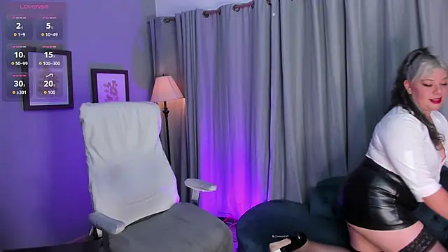 Dafne 00 online show from March 21, 12:43 pm