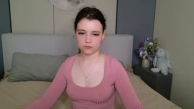 Pauline Heaven online show from July 5, 5:57 am