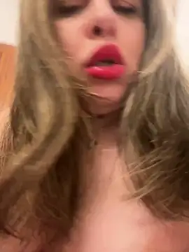 laarti online show from March 5, 9:10 pm