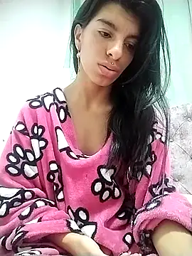 Ariell Kieran online show from February 3, 6:22 am