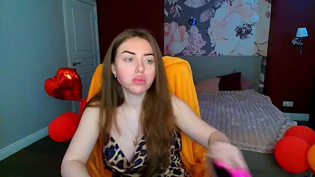 MissisCaty online show from May 27, 4:31 am