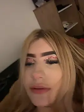 akirahattori online show from April 13, 6:36 am