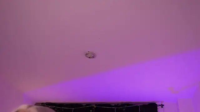 soidai miiu online show from April 11, 7:45 am