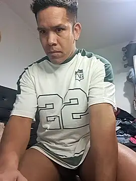 liamlara online show from September 14, 5:05 am