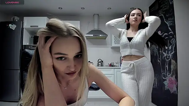 lisenok online show from May 30, 6:48 pm