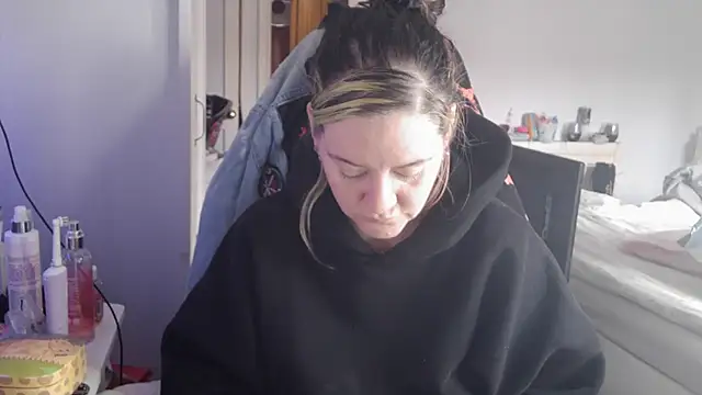 AureliaXOX online show from September 23, 10:57 am