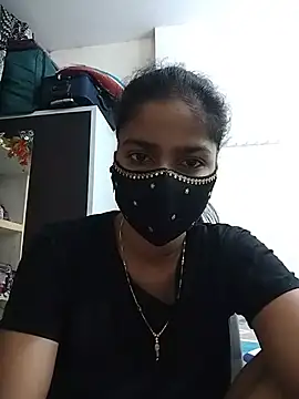 fuungirl38 online show from July 14, 7:02 am