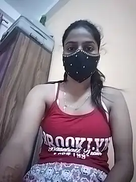 fuungirl38 online show from August 3, 4:45 pm