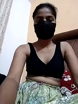 fuungirl38 online show from April 7, 4:09 pm