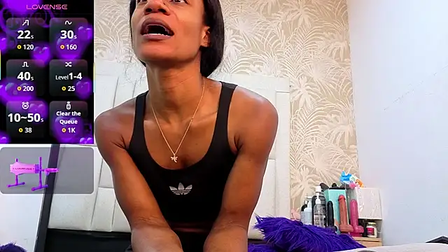 dafnnelewis online show from March 9, 11:35 am