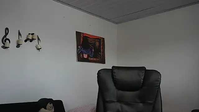 AliciaNess7 online show from October 30, 8:21 pm