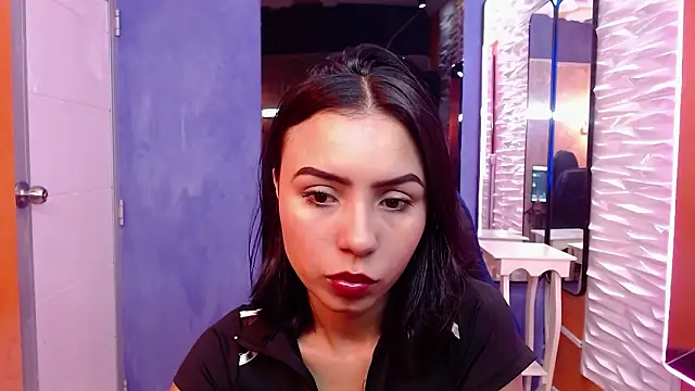 julieta fn online show from February 10, 2:42 pm