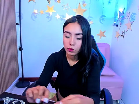 julieta fn online show from November 26, 3:13 pm