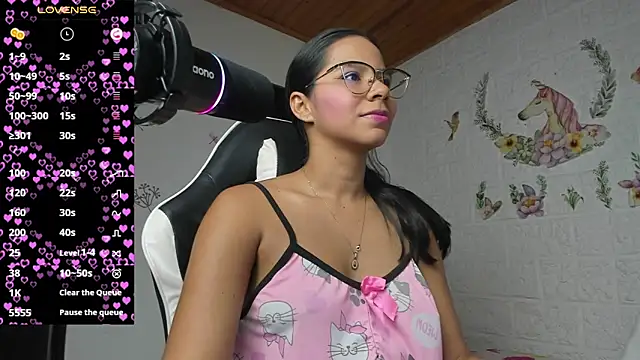 alisson hoffman05 online show from August 8, 9:23 pm
