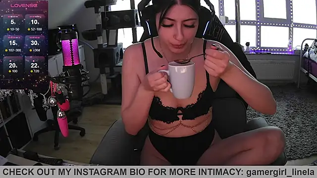 Gamergirl-Linela online show from July 23, 4:42 am