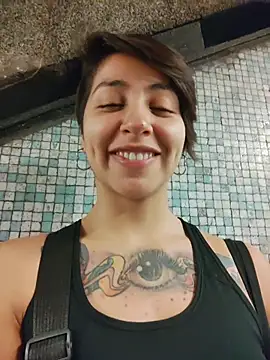 MaiPandora online show from December 4, 12:02 am