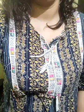 Your cutiepie  online show from December 21, 6:01 pm