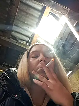 hotamanda01 online show from November 15, 1:34 pm