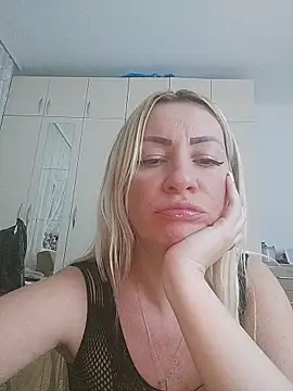 visnjica online show from February 12, 10:55 pm