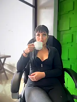 Dulce  Boyd online show from November 28, 2:09 pm