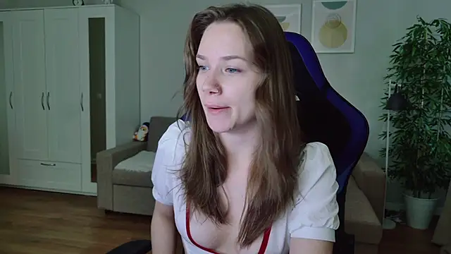 alexa feels  online show from June 28, 4:24 pm