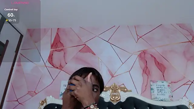 LindaBird online show from January 13, 9:08 pm