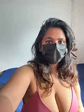 xxxsrilankagirl online show from June 19, 10:19 am