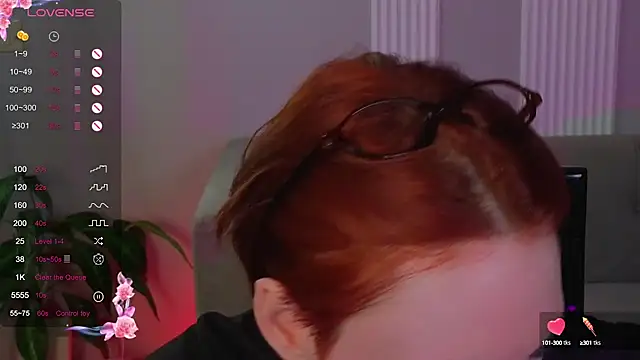 Snapshot of JoYung chatting on September 13, 4:20 am JoYung online show from September 13, 4:20 am