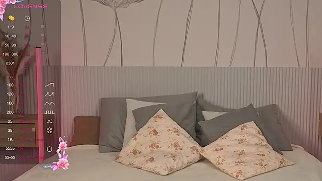 Snapshot of JoYung chatting on October 16, 9:01 am JoYung online show from October 16, 9:01 am