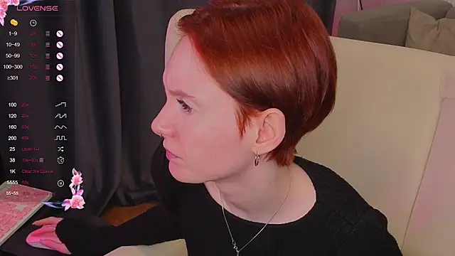 Snapshot of JoYung chatting on September 17, 5:38 am JoYung online show from September 17, 5:38 am