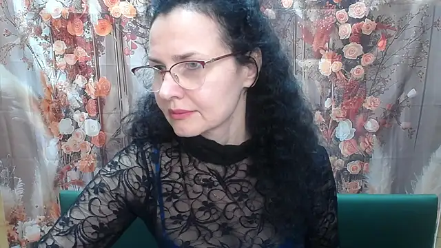 Miroslava Happi online show from May 31, 6:41 am
