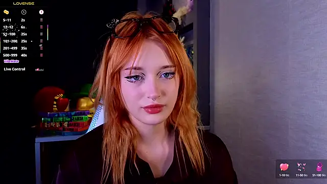 Hisoka akerley online show from October 13, 5:26 pm