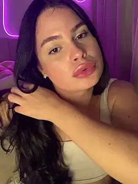 jessiebuny online show from June 13, 4:21 am