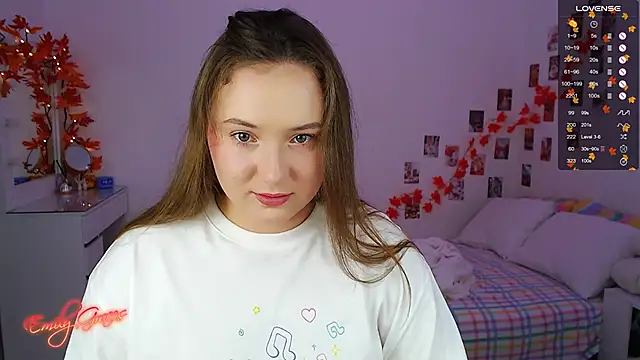 EmilyxxGraces online show from November 16, 2:35 am