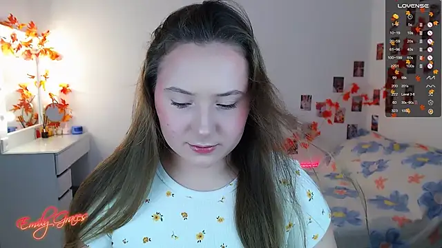 EmilyxxGraces online show from October 20, 3:37 pm