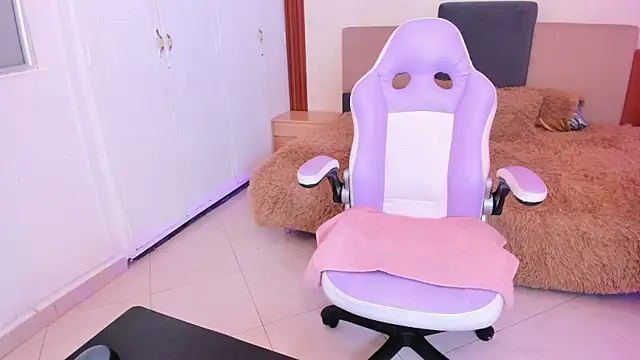 cristal crossfitx online show from March 5, 10:44 am