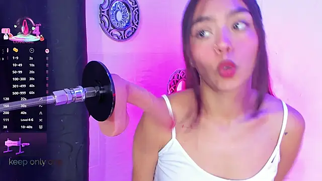 lanna brunette online show from January 9, 1:04 pm