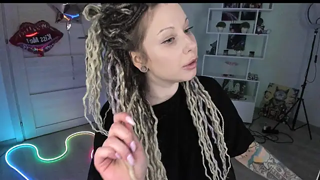 HoneySallyMoore online show from February 27, 6:41 pm