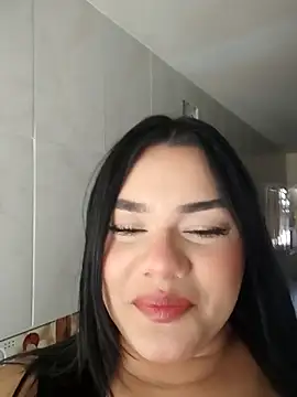 Snapshot of nikki_grey chatting on October 16, 5:15 pm nikki grey online show from October 16, 5:15 pm