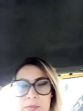 CandieGilson   online show from October 15, 1:57 pm