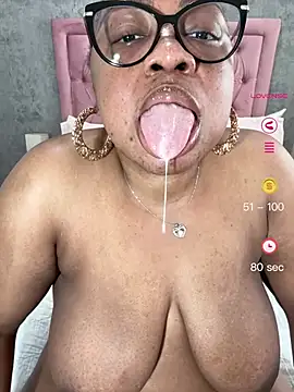 VixenRoyaleX online show from June 7, 12:23 pm