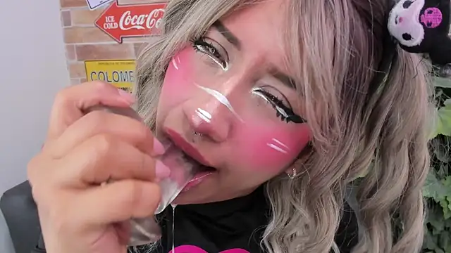 miss   megan online show from January 9, 2:16 am