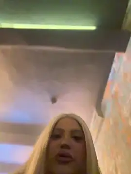 Eliaden online show from April 3, 4:16 pm